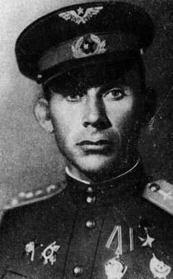Герой Советского Союза В. Б. Емельяненко