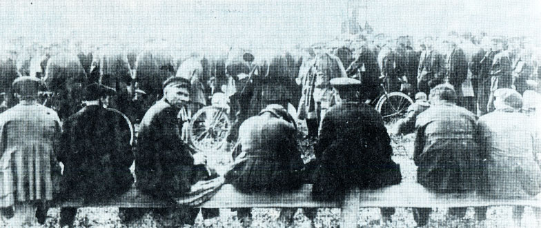 Рис. 11. Закладка дюралевого корпуса. 30 апреля 1930 года