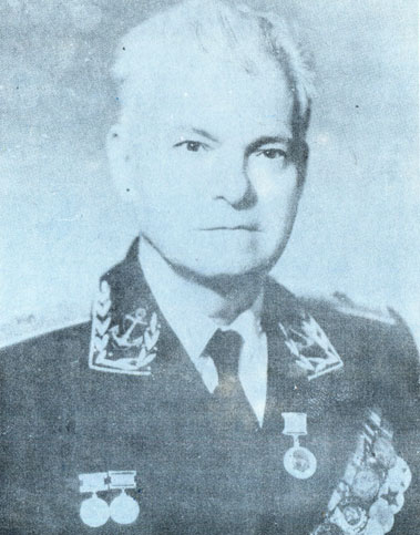 Рис. 41. Г. М. Бериев (1903 - 1979) главный конструктор завода 1934 - 1940 г.г